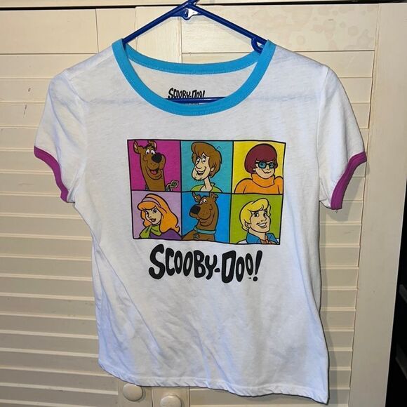 Scooby Doo size small graphic shirt - Picture 1 of 4